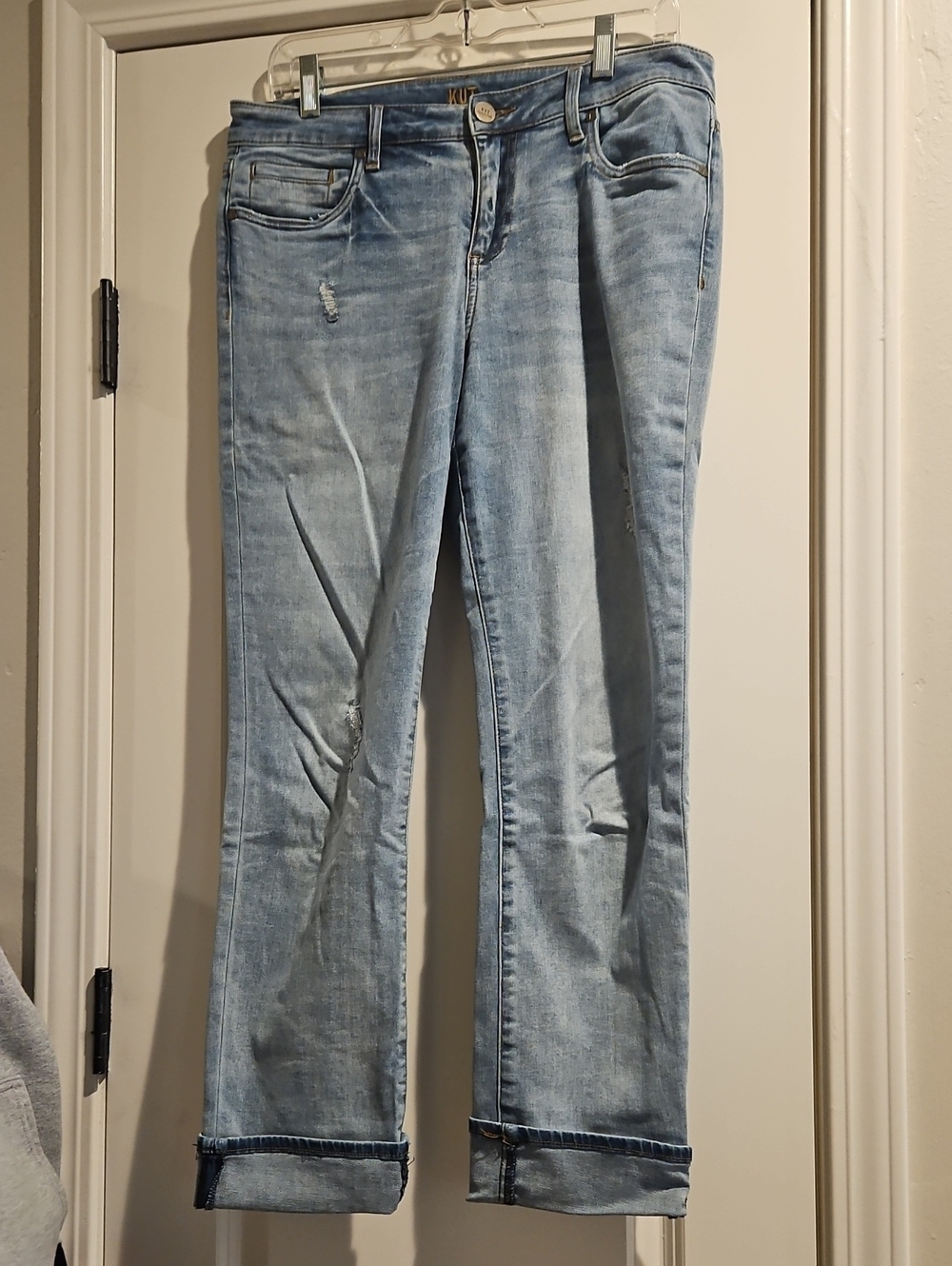 Kut from the Kloth Light Blue Cropped Straight-Leg Jeans